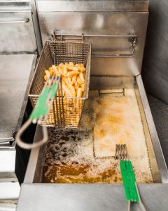 Lee más sobre el artículo Freidoras industriales en renting: la solución inteligente para bares y restaurantes